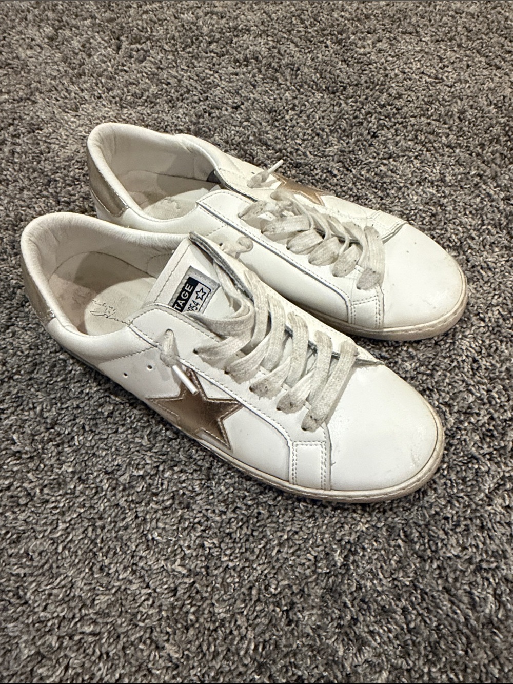 Vintage Havana white and gold sneakers W8 1/2